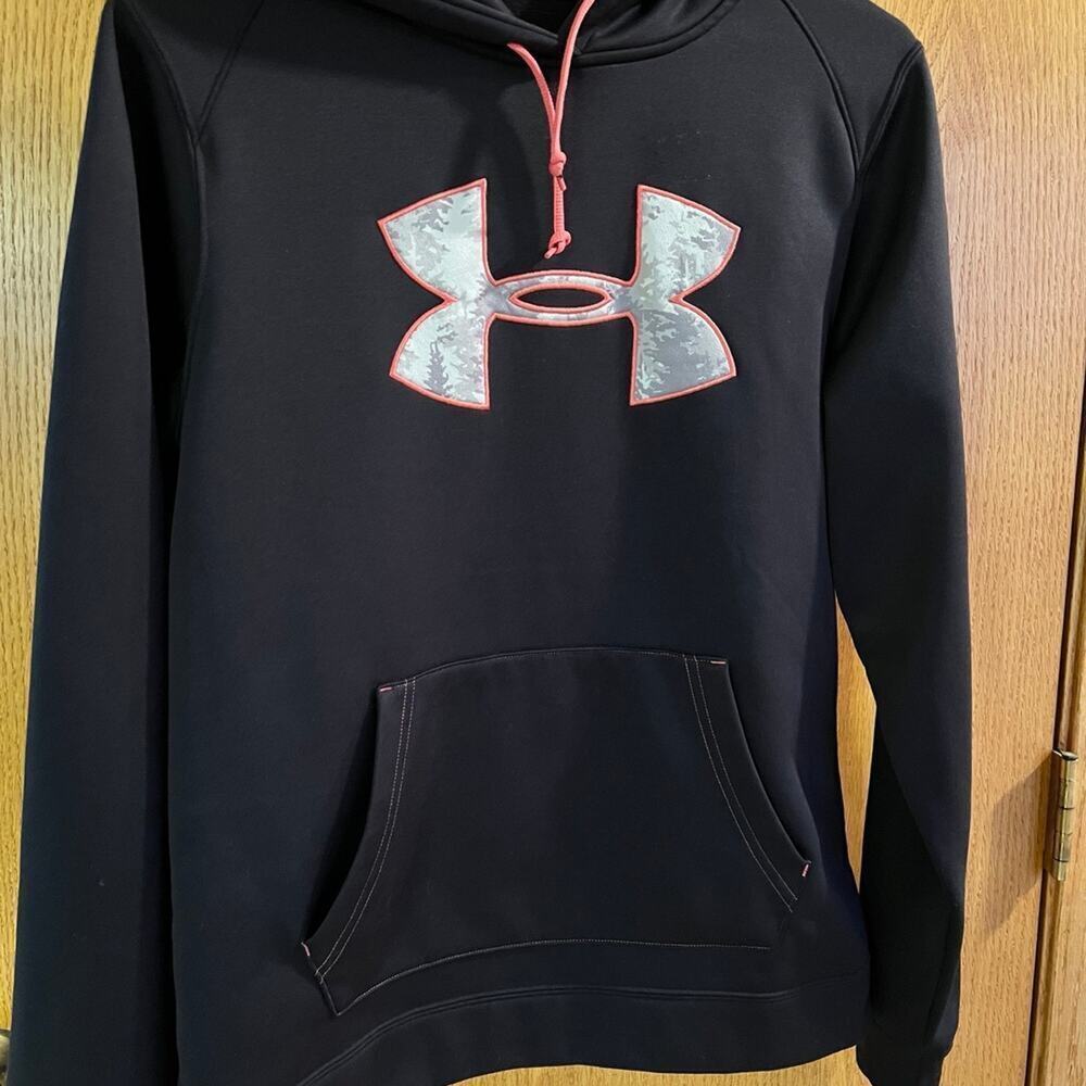 Under Armour Semi Fitted Black Hoodie Sweatshirt, Women's size M